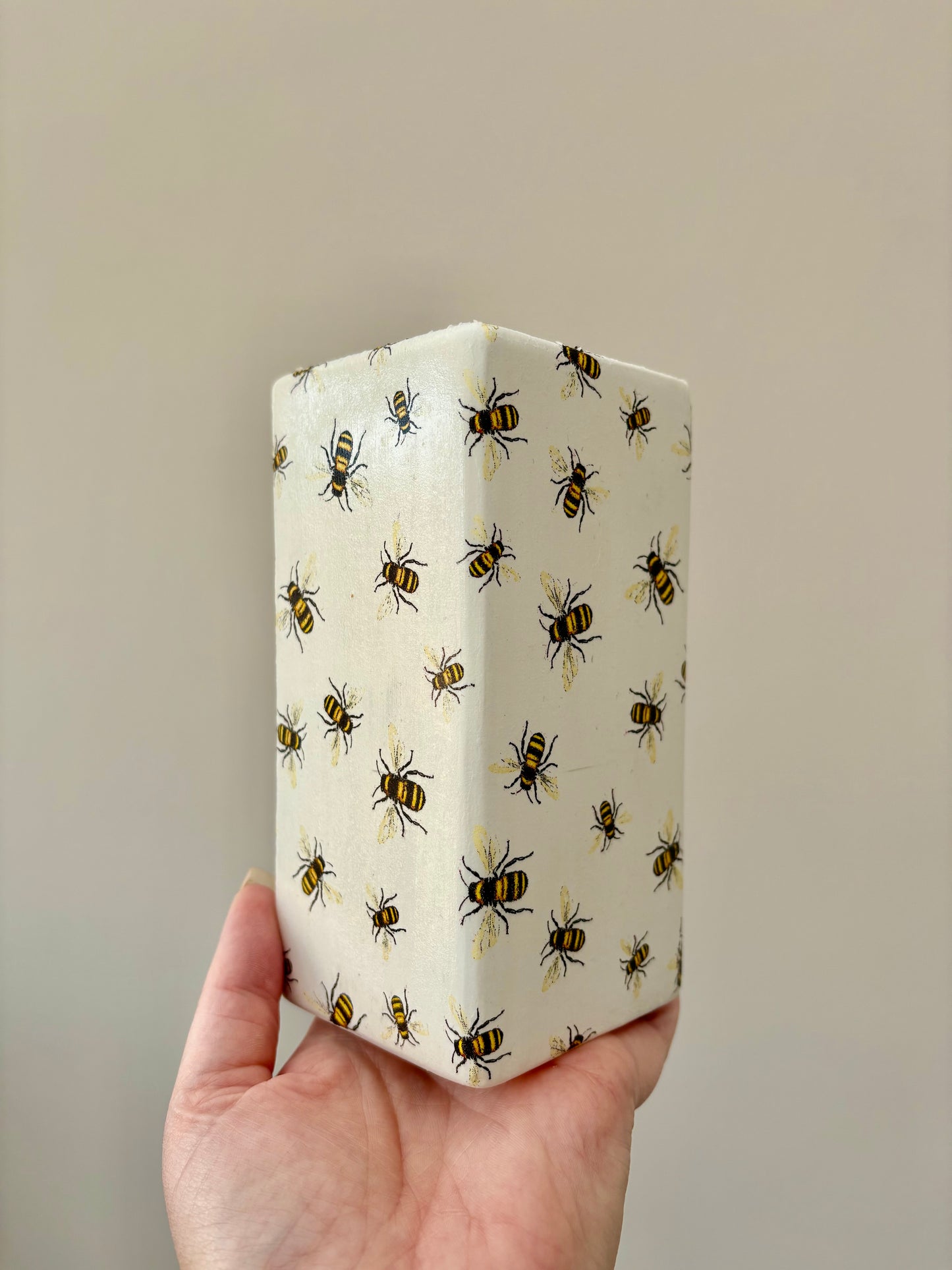 CLEARANCE - Bee Decoupage Ceramic Vase