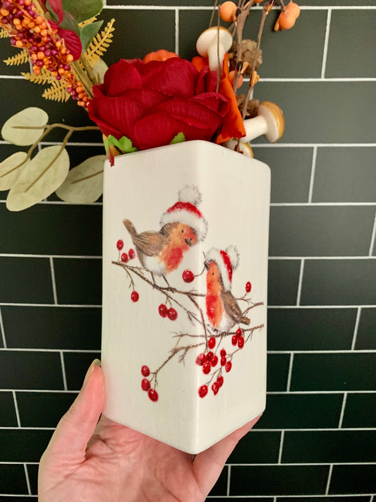 Robin Christmas Vase